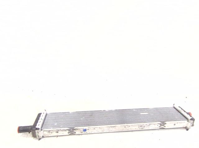 RENAULT 214108020R Radiador de refrigeración del motor  disponible Valladolid