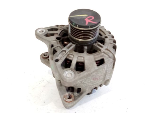 231001318R RENAULT Alternador  en stock Huelva