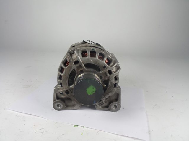 231008593R RENAULT Alternador  disponible Ourense