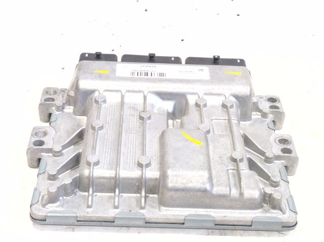 237107137R ECU  en stock Granada