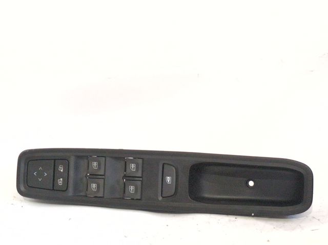 254112588R Interruptor de elevalunas delantera izquierda  en stock Granada
