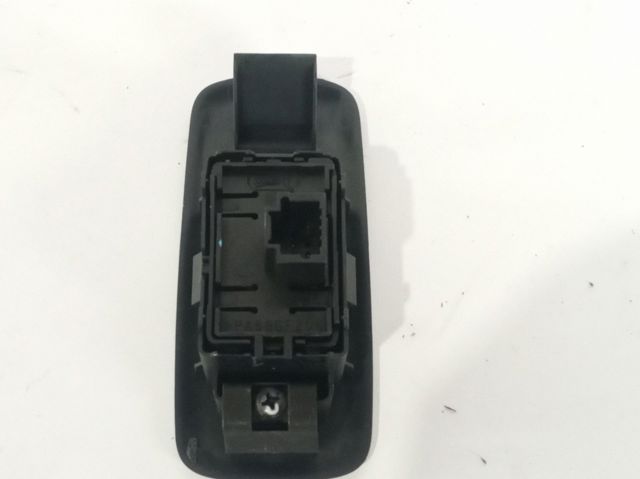 254210001R Renault (RVI)