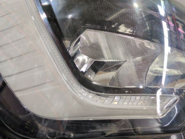 RENAULT 260105567R Faro derecho  comprar en Albacete