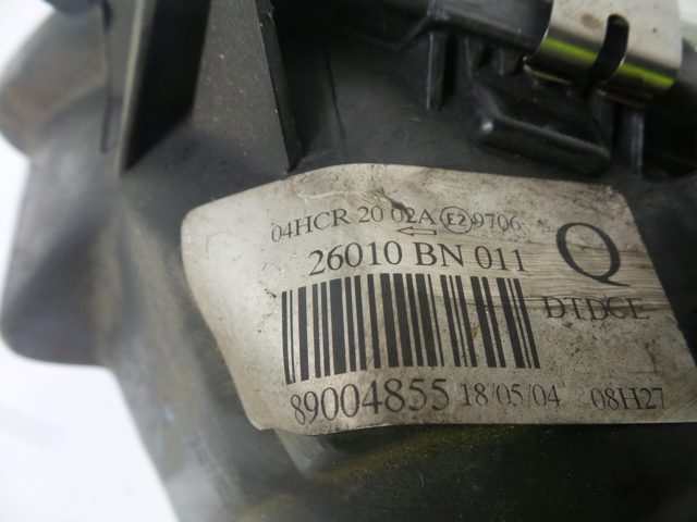 Faro derecho para Nissan Almera N16