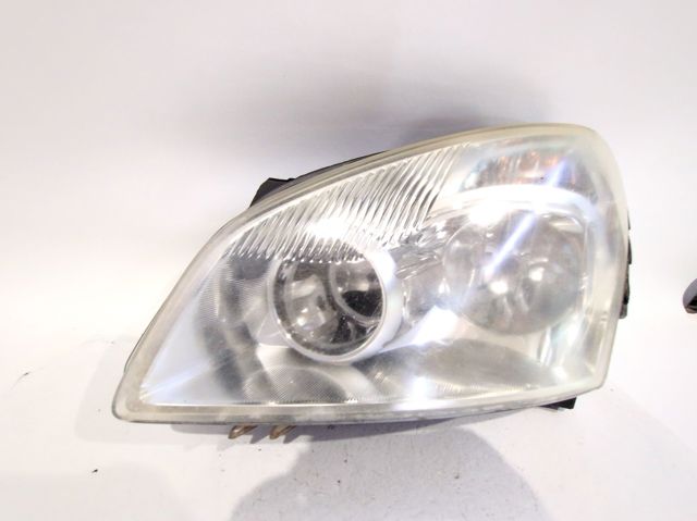 Faro delantero izquierdo 26060JD90A NISSAN