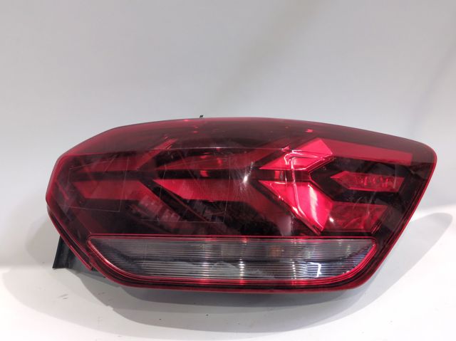Piloto trasero derecho 265501832R RENAULT