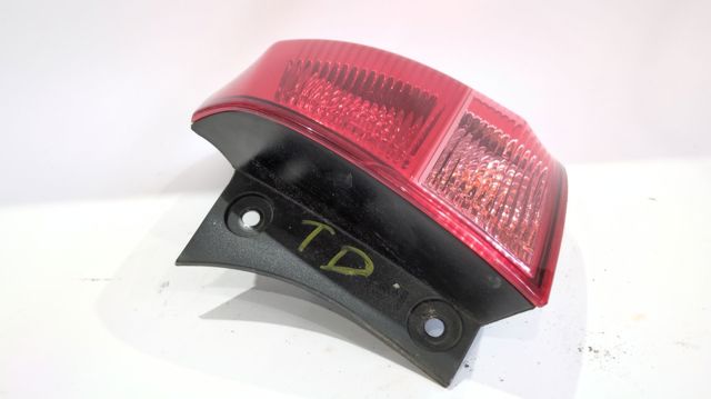 26550JD000 NISSAN Piloto trasero exterior derecho  disponible Alicante