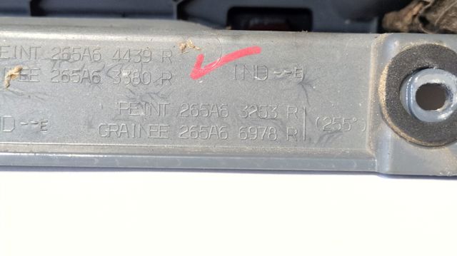 RENAULT 265A64439R  en stock Salamanca