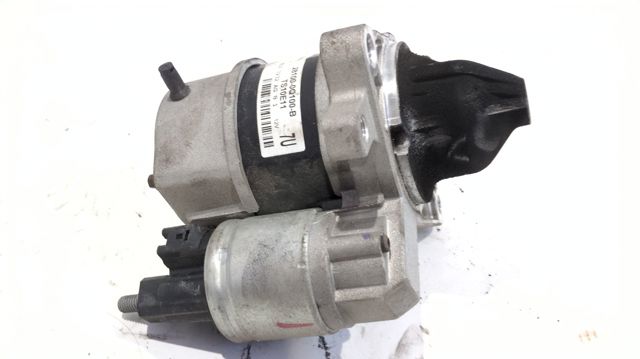 281000Q100 Toyota