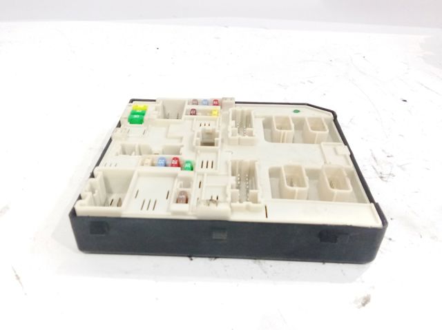 284B62069R RENAULT Caja de fusibles  disponible Ourense
