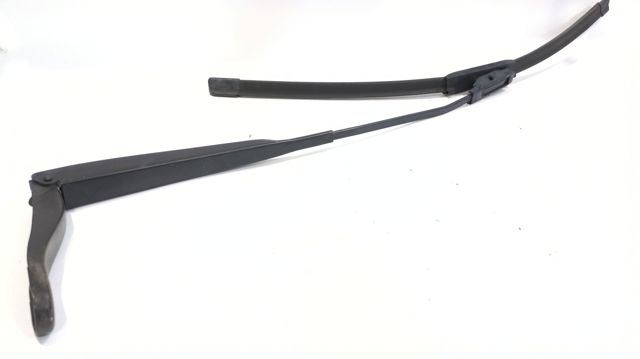 288815981R Renault (RVI)