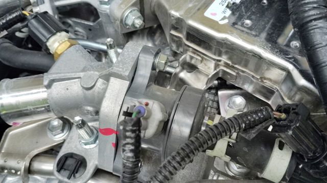 2ZRFXE Toyota