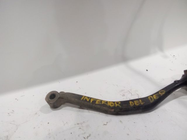 31103443128 Brazo inferior derecho de la suspensión delantera  en stock Granada