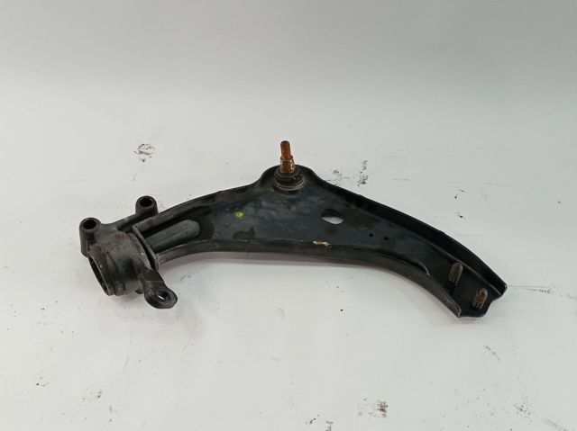 Brazo inferior izquierdo de la suspensión delantera 31126772301 BMW