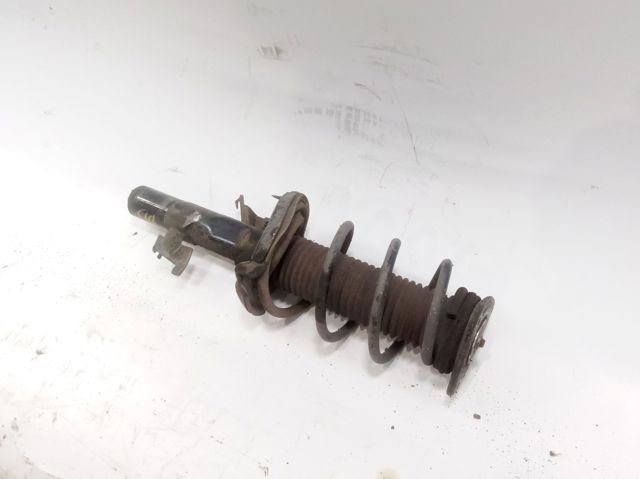 31406831 VOLVO Amortiguador delantero derecho  comprar en Oviedo