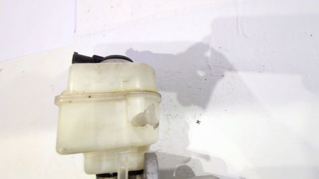 Cilindro principal de frenos 34336786586 BMW