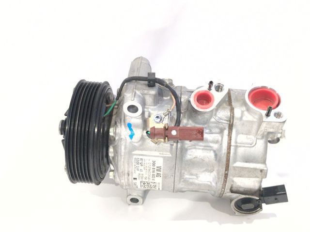 3Q0816803E Compresor de aire acondicionado  disponible Utrera