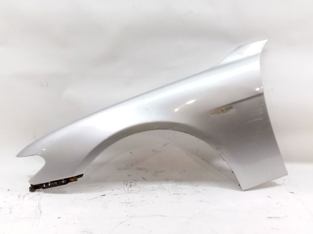 Aleta delantera izquierda para BMW 7 E65, E66, E67