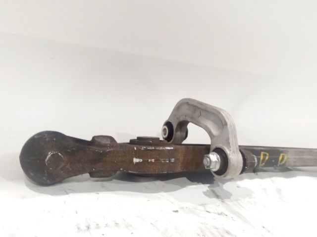 4E0407506E Brazo superior derecho de la suspensión delantera  comprar en Reus