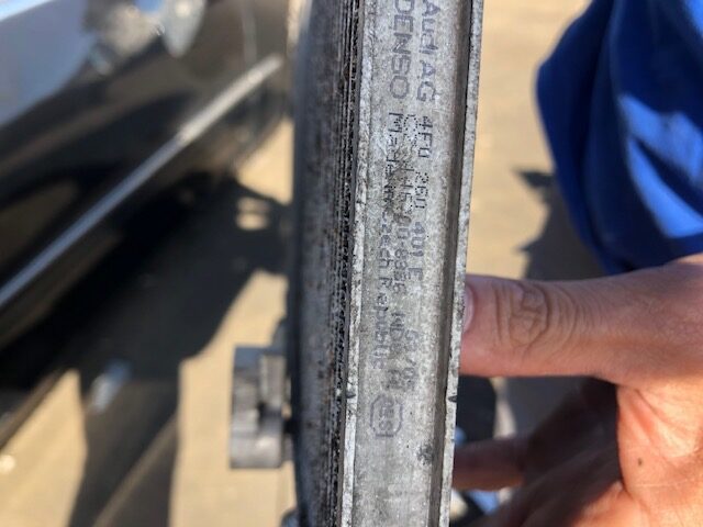 4F0260401E Condensador de aire acondicionado  comprar en Zaragoza