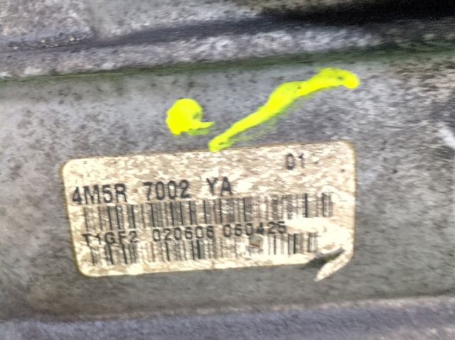4M5R7002YA Ford