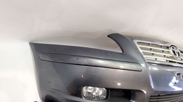 Defensa delantera 5211905906 TOYOTA
