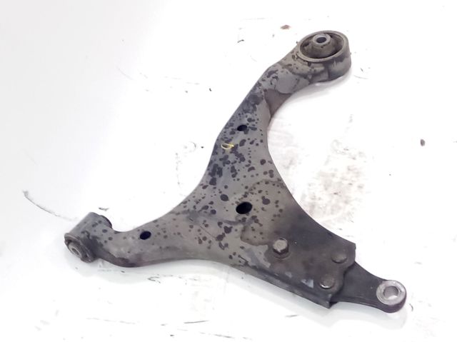 545012H000 Brazo inferior derecho de la suspensión delantera  comprar en Pontevedra