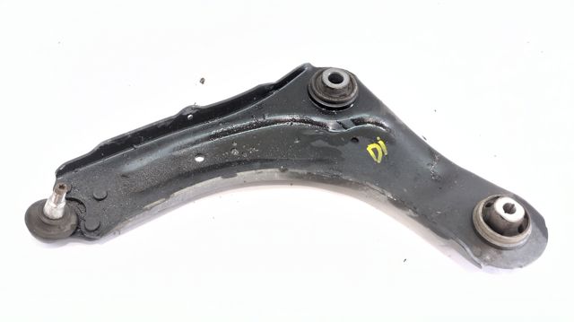 Brazo inferior izquierdo de la suspensión delantera 545018194R RENAULT
