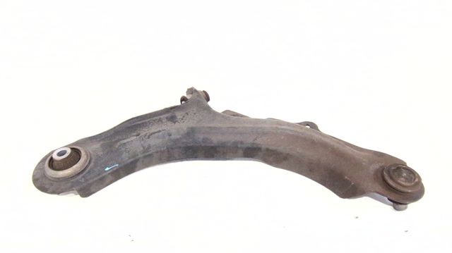 545052737R RENAULT Brazo inferior izquierdo de la suspensión delantera  comprar en Lleida