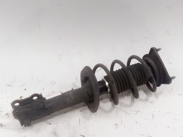 amortiguador frontal derecho 54661A6000 HYUNDAI