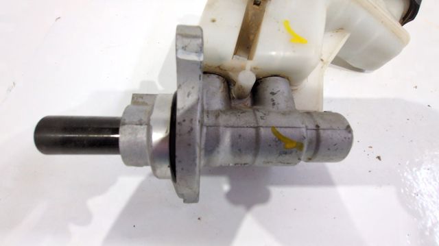 585102S201 Hyundai/Kia