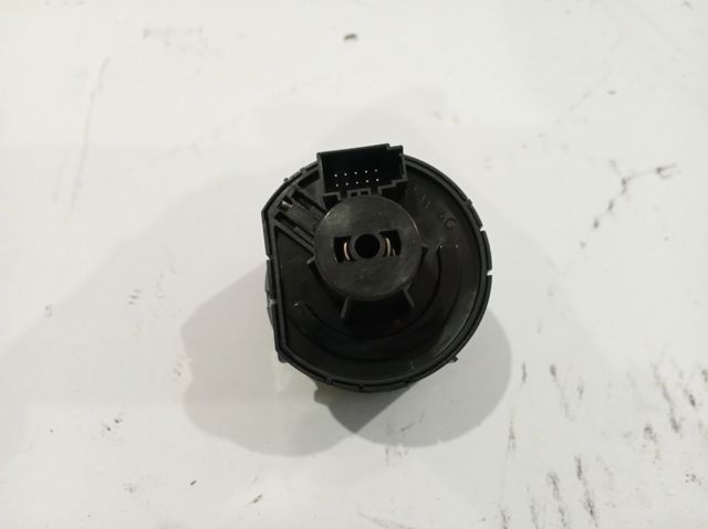 5G0941431AJWZU VAG