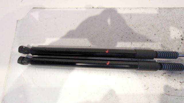 Muelle neumatico maletero 5G9827550 VAG
