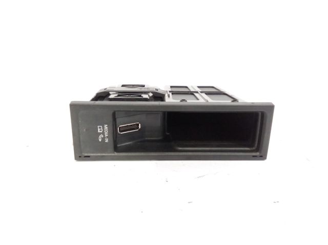 VAG 5N0035342D Unidad de control multimedia comprar Tarragona