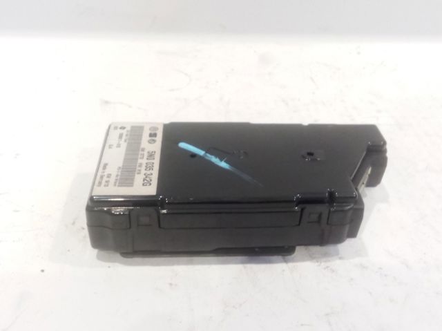5N0035342G Unidad de control multimedia  disponible Utrera