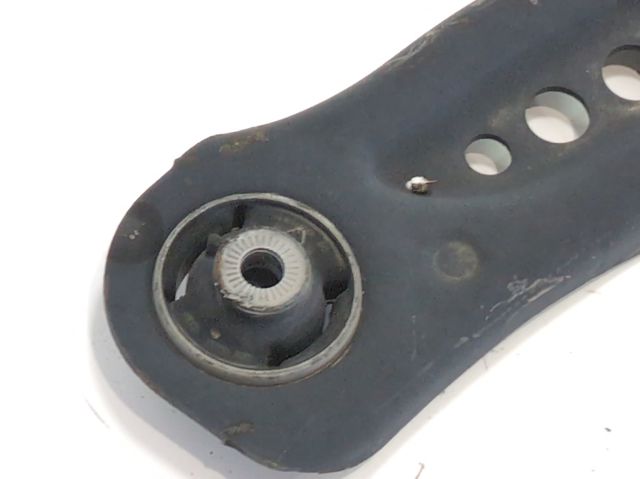 5Q0407152J VAG Brazo inferior derecho de la suspensión delantera  disponible Vigo