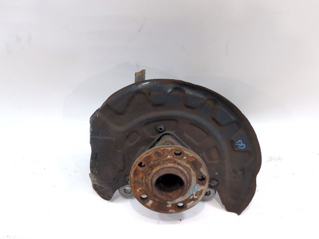 Muñón del eje, soporte de rueda, delantero derecho 5Q0407256R VAG