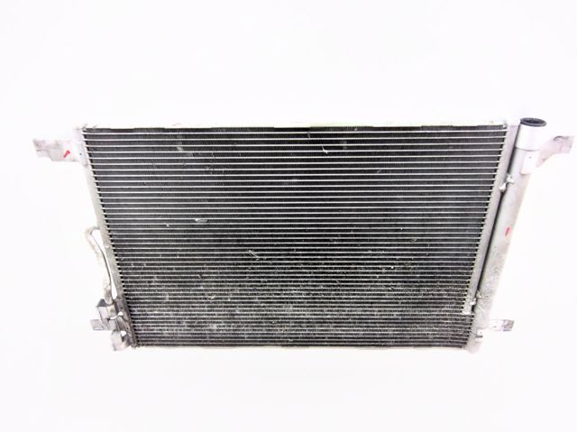 VAG 5Q0816411AR Condensador aire acondicionado comprar Pamplona