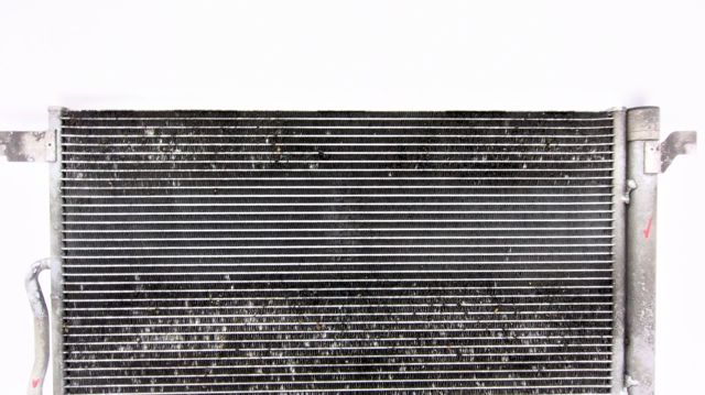 VAG 5Q0816411AR Condensador aire acondicionado comprar Pamplona