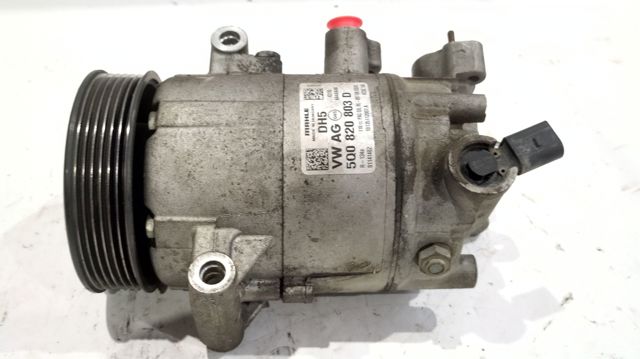 VAG 5Q0820803D Compresor de aire acondicionado  en stock Terrassa