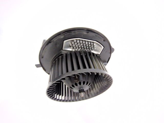 5WB819015 VAG Motor del ventilador del calefactor  comprar en Jaén
