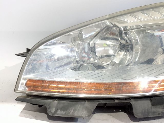 6208A8 Faro izquierdo  en stock Sabadell