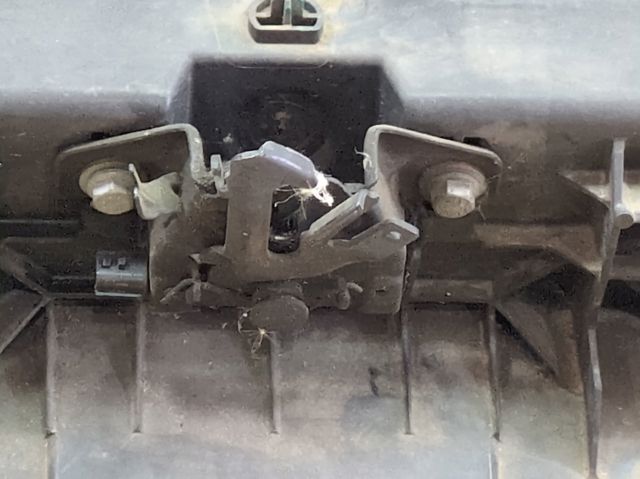 625000232R RENAULT Soporte de radiador comprar Madrid