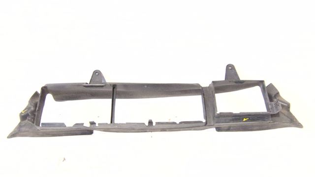 RENAULT 626533246R Deflector de aire inferior del radiador  en stock Terrassa