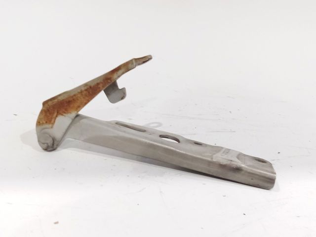 654010F010 Nissan/Infiniti