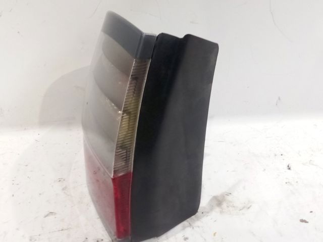 Piloto trasero exterior izquierdo 6M2113405CG FORD