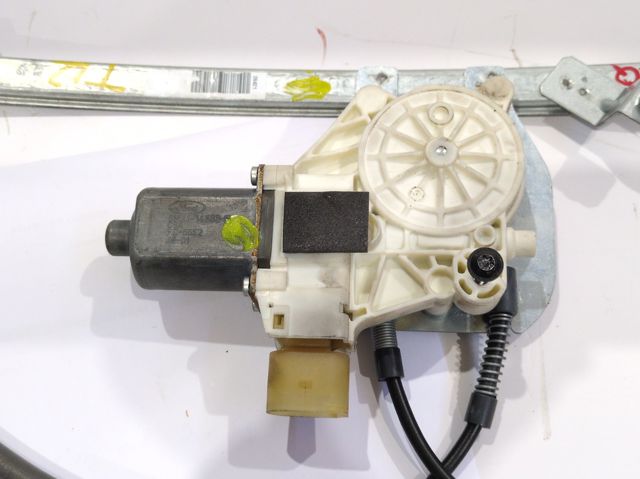 6M2114553B Ford