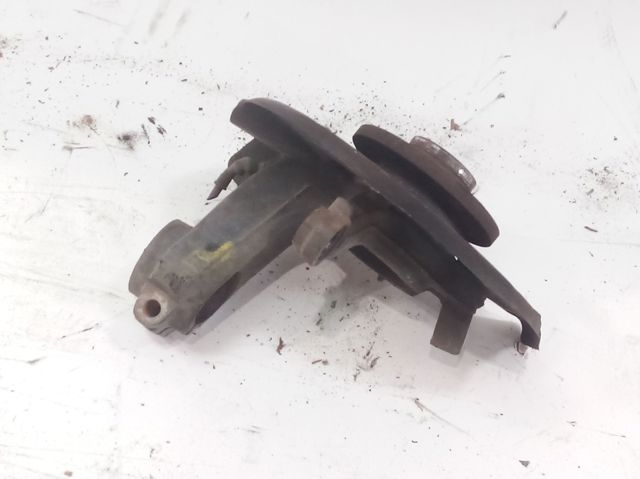 Muñón del eje, soporte de rueda, delantero derecho 6Q0407256S VAG