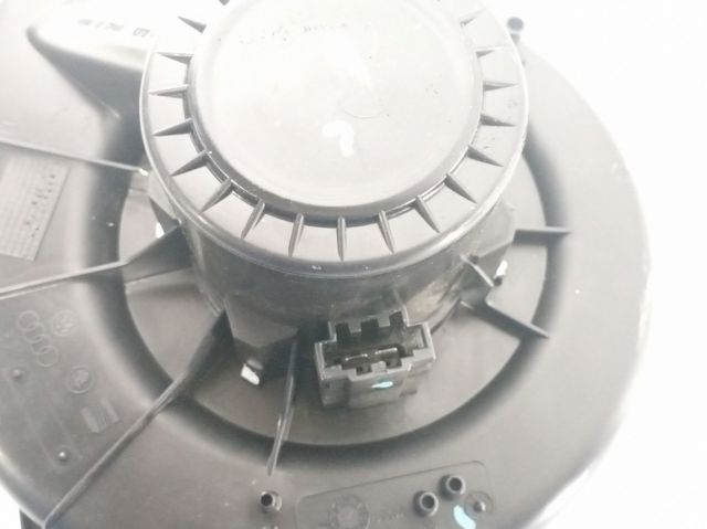 6Q1819015J Ventilador habitáculo  en stock Granada