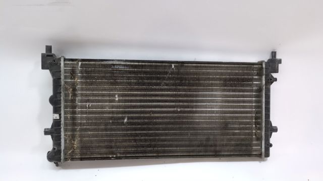 6R0121253 Radiador de refrigeración del motor  comprar en Zaragoza